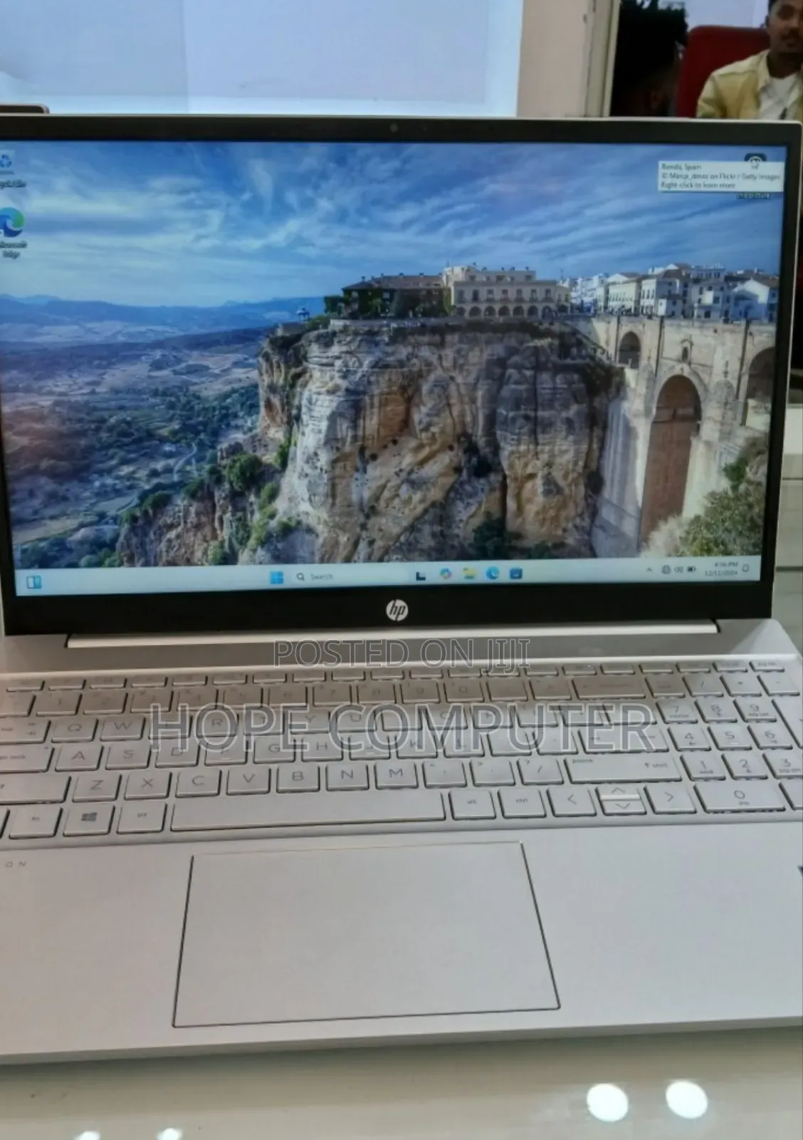 New Laptop HP Pavilion 15 8GB AMD Ryzen 5 SSD 512GB