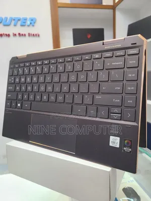 New Laptop HP Spectre 8GB Intel Core I7 SSD 512GB