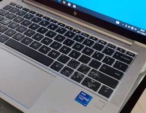 New Laptop HP EliteBook 830 G8 16GB Intel Core I7 SSD 16 GB