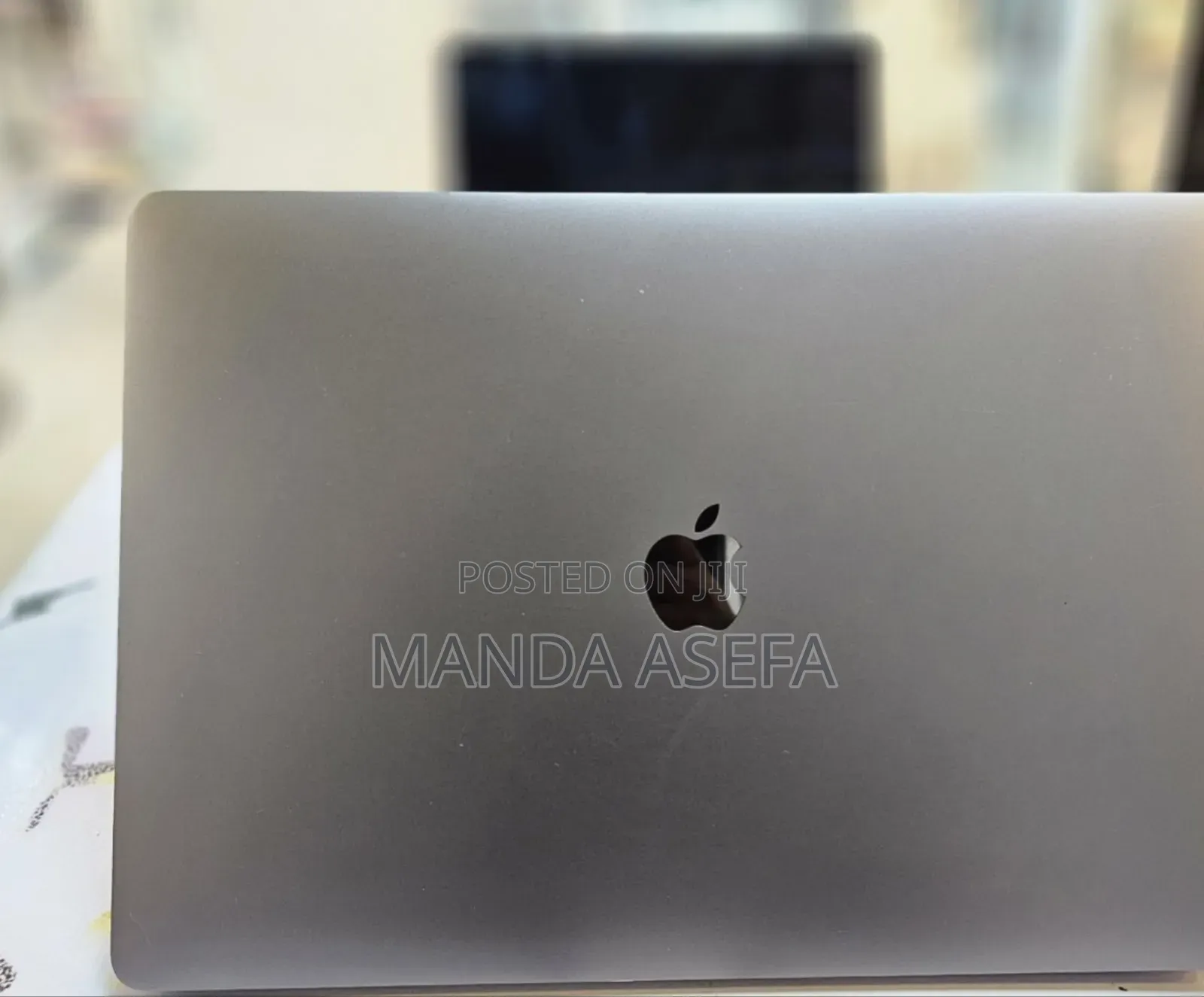 New Laptop Apple MacBook Pro 2016 16GB Intel Core I7 SSD 512GB