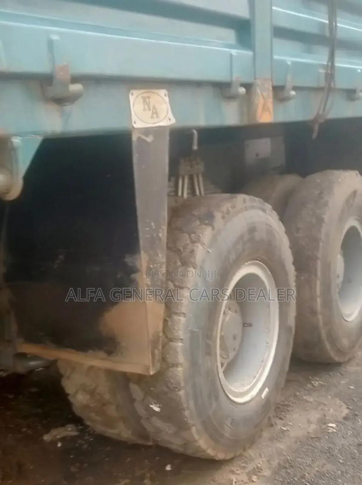 ከነተሳቢው
•2021
•Na በ Na ስፖንዳ
•ባንክ 4,500,000 አለበት