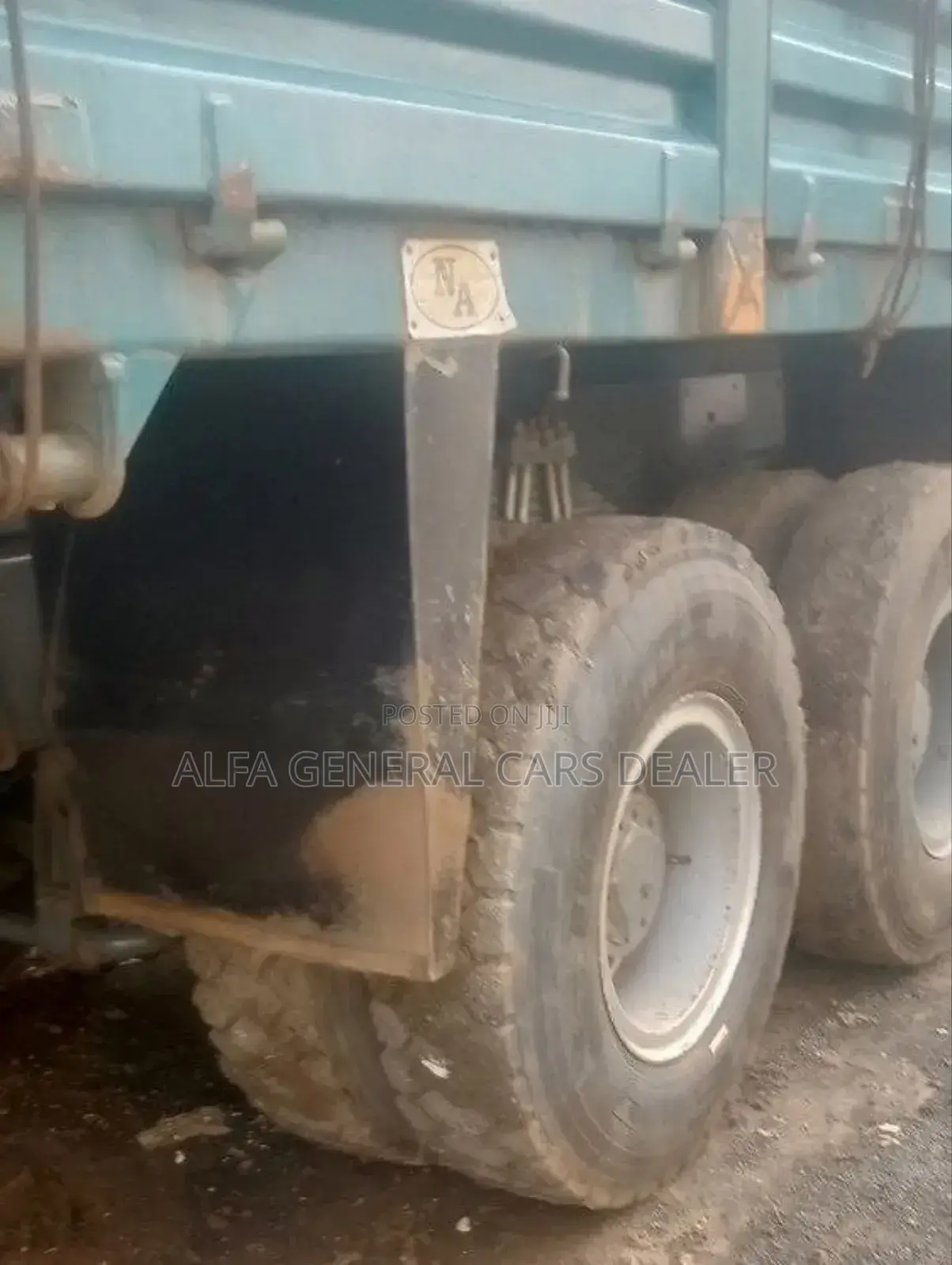 ከነተሳቢው
•2021
•Na በ Na ስፖንዳ
•ባንክ 4,500,000 አለበት