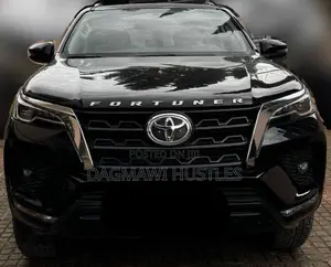 Photo - Toyota Fortuner 2.7 AWD 2022 Black