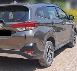 Toyota Rush 2021 Gray