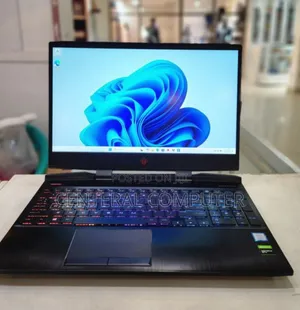 New Laptop HP Omen X 17t 16GB Intel Core I7 SSD 512GB