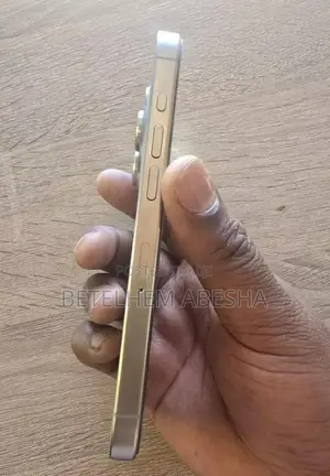 New Apple iPhone 15 Pro 128 GB Blue