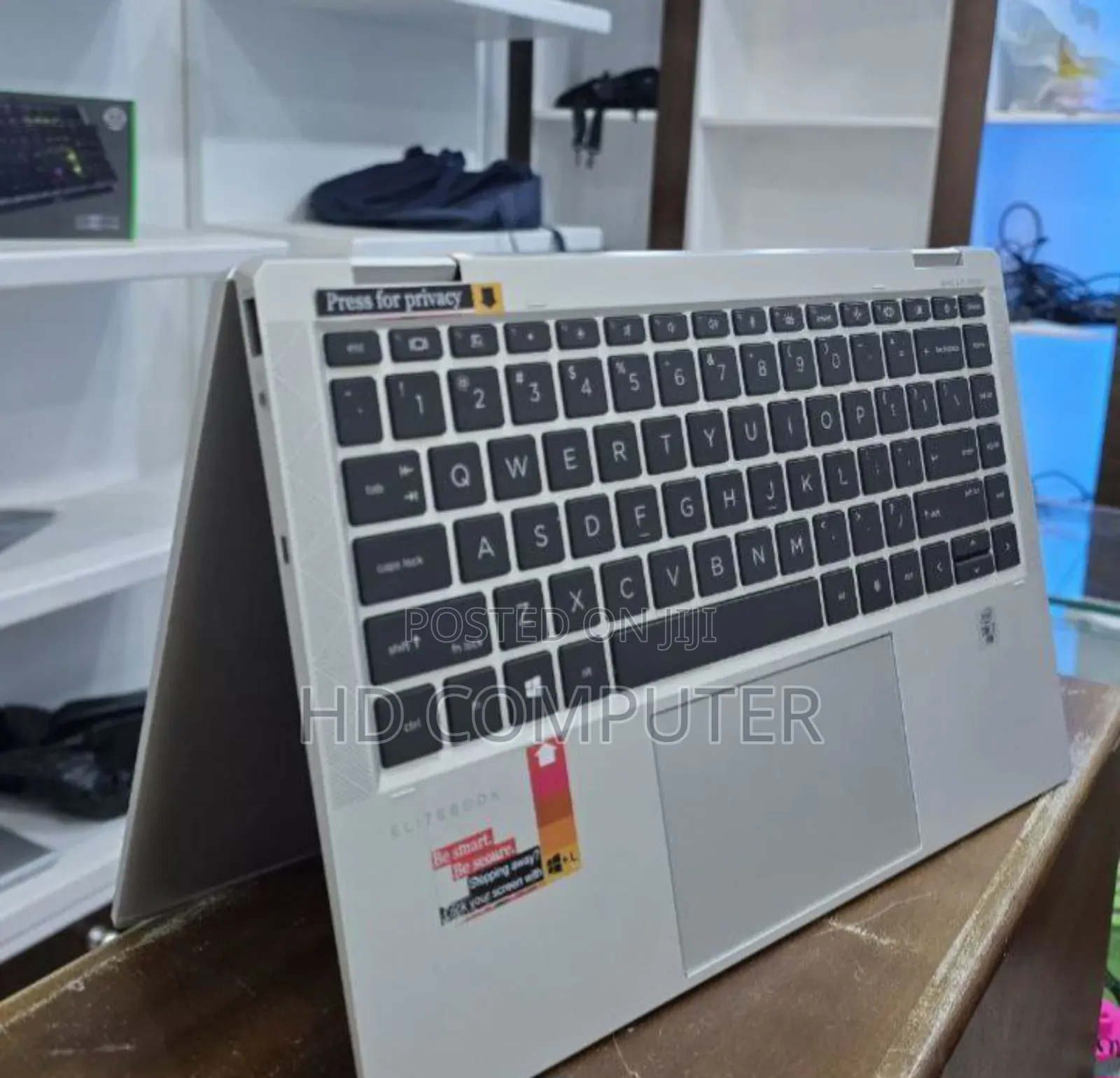 New Laptop HP EliteBook X360 1040 G7 16GB Intel Core I7 SSD 512GB