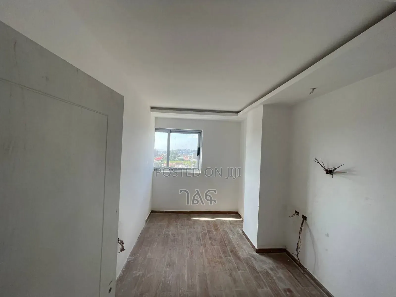 3bdrm Apartment in ላፍቶ አስቸኳይ አፓርታማ ሽያጭ, Bole for sale