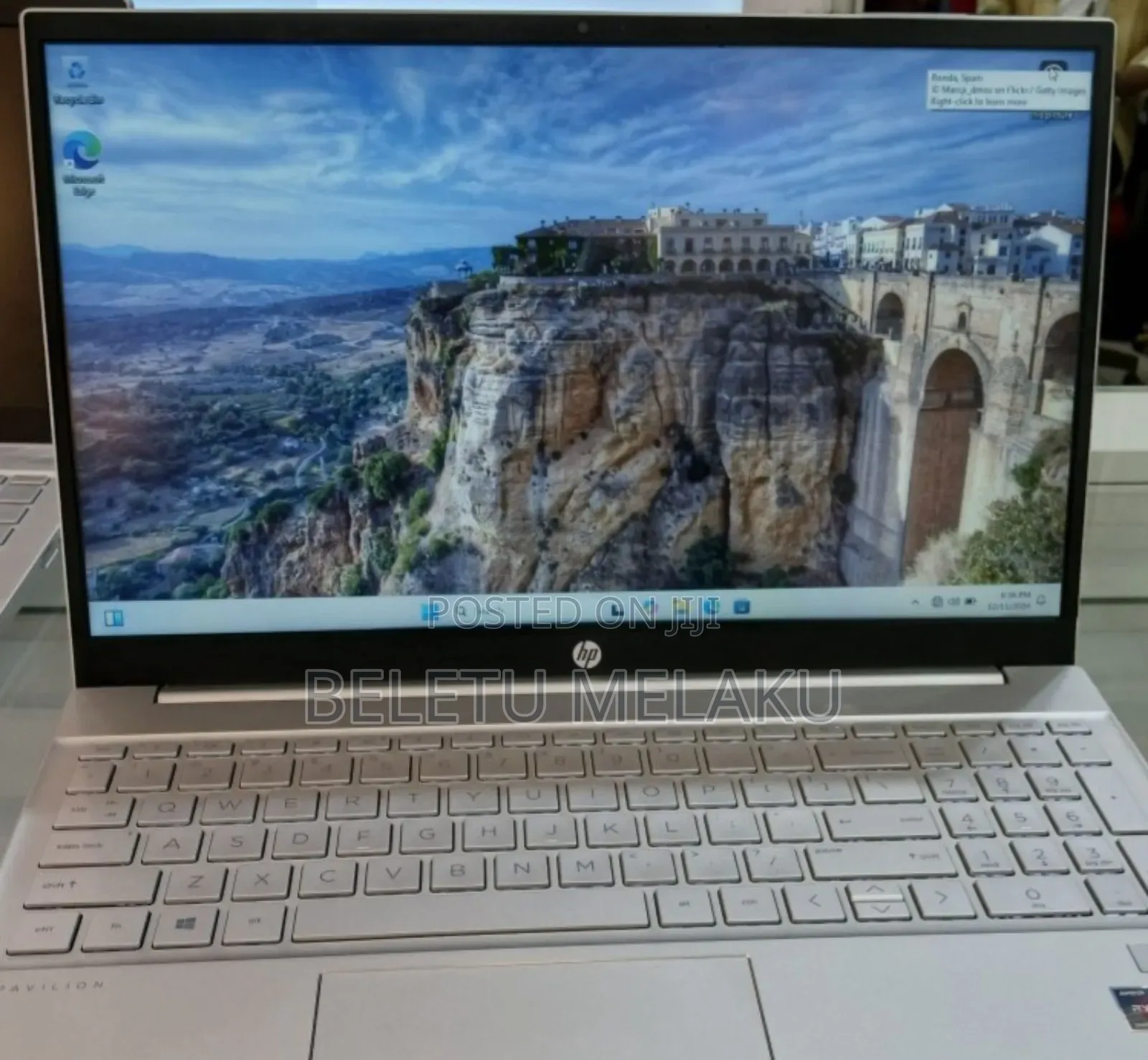 New Laptop HP Pavilion 15 8GB AMD Ryzen 5 SSD 512GB