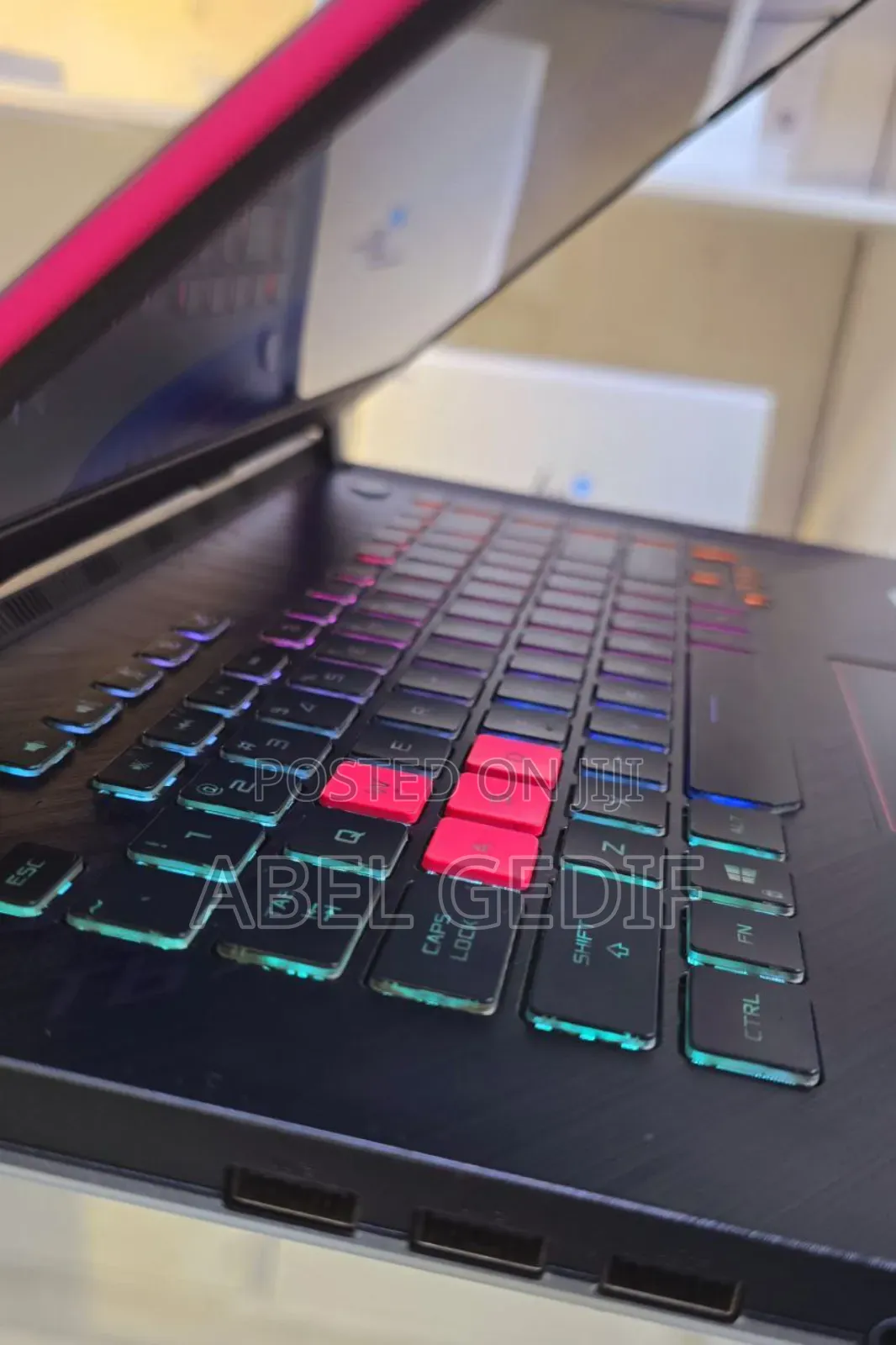 New Laptop Asus ROG Strix G15 16GB Intel Core I7 SSD 1T