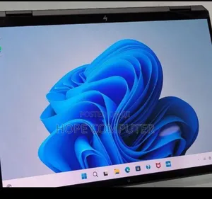 New Laptop HP Spectre 16GB Intel Core I7 SSD 1T