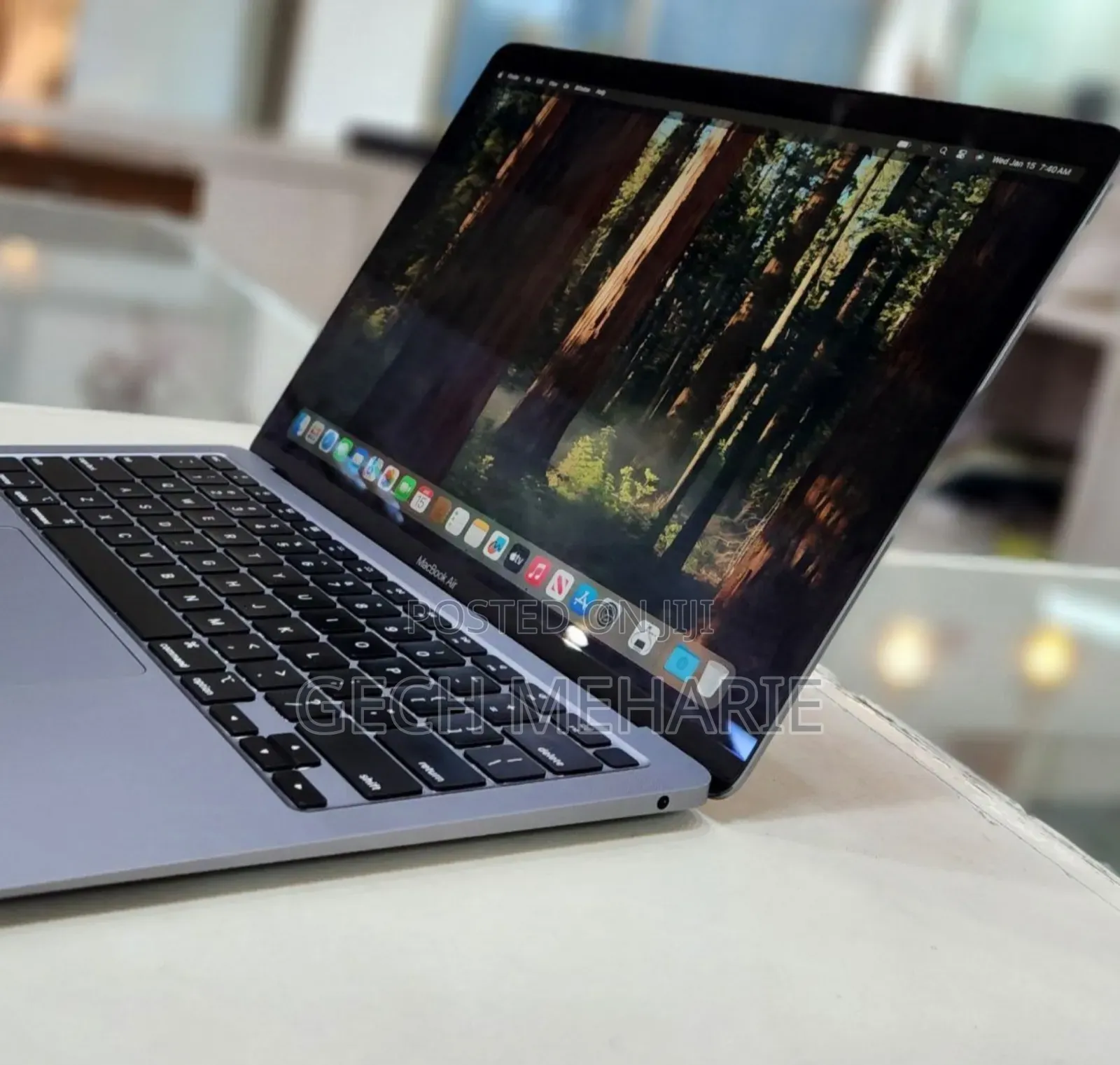 New Laptop Apple MacBook Air 2020 8GB Intel Core I3 SSD 256GB