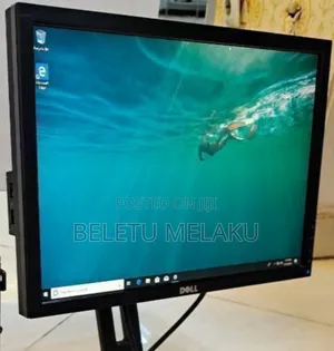 New Desktop Computer Lenovo ThinkCentre 22 4GB Intel Core I3 HDD 500GB