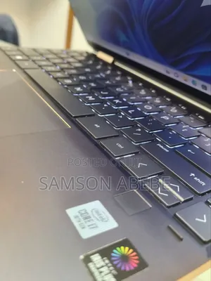 New Laptop HP Spectre X360 8GB Intel Core I7 SSD 512GB