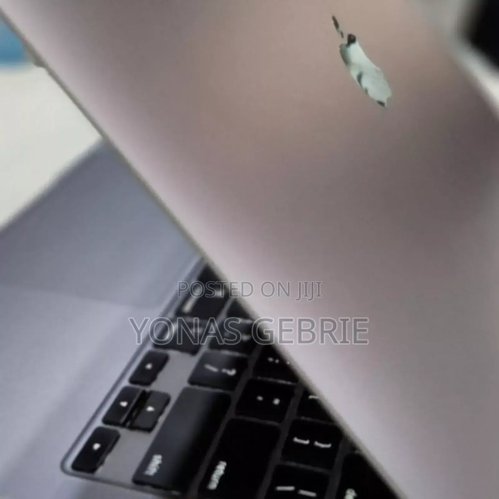 New Laptop Apple MacBook Air 2020 M1 8GB Intel Core I5 SSD 256GB