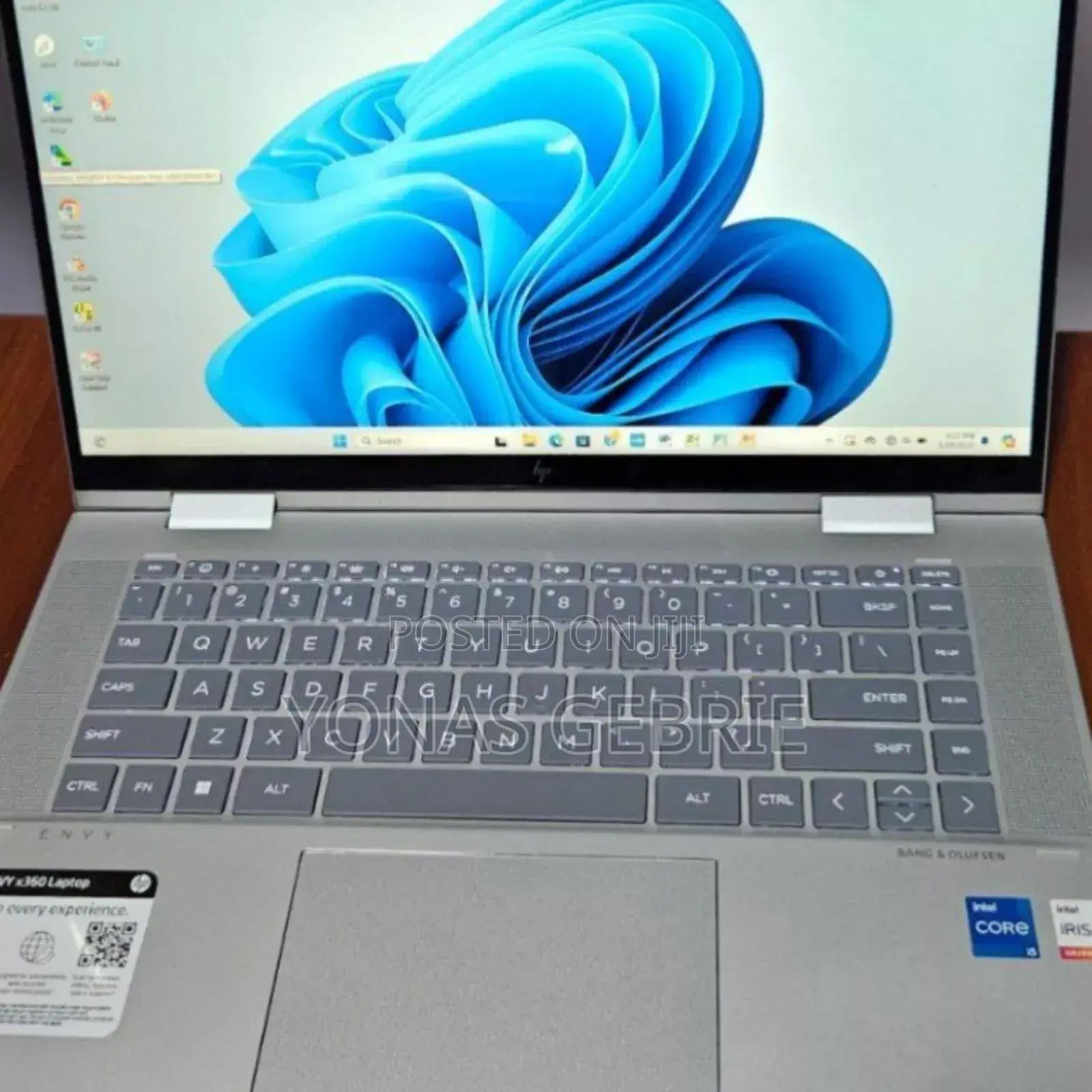 New Laptop HP Envy X360 8GB Intel Core I5 SSD 512GB