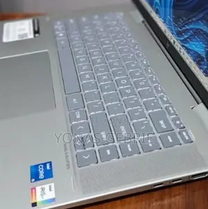 New Laptop HP Envy X360 8GB Intel Core I5 SSD 512GB