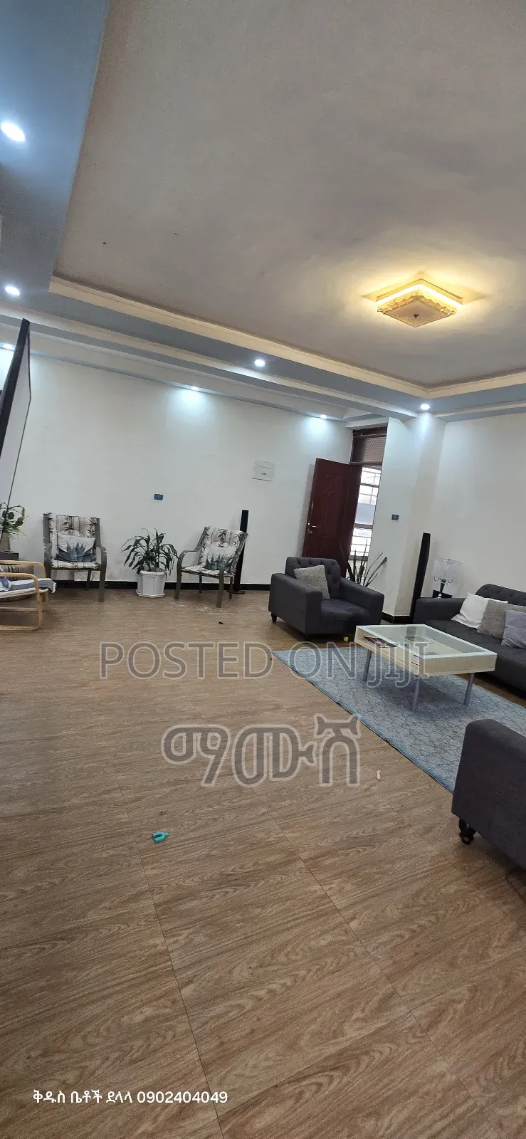 Furnished 2bdrm Condo in አያት መሪ 40/60 ኮንዶሚኒየም, Bole for sale