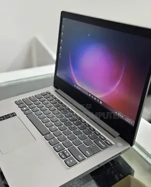 New Laptop Lenovo Ideapad 3 8GB Intel Core I5 SSD 256GB