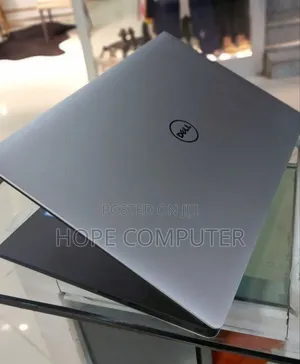 Photo - New Laptop Dell Precision 15 3520 16GB Intel Core I7 SSD 512GB