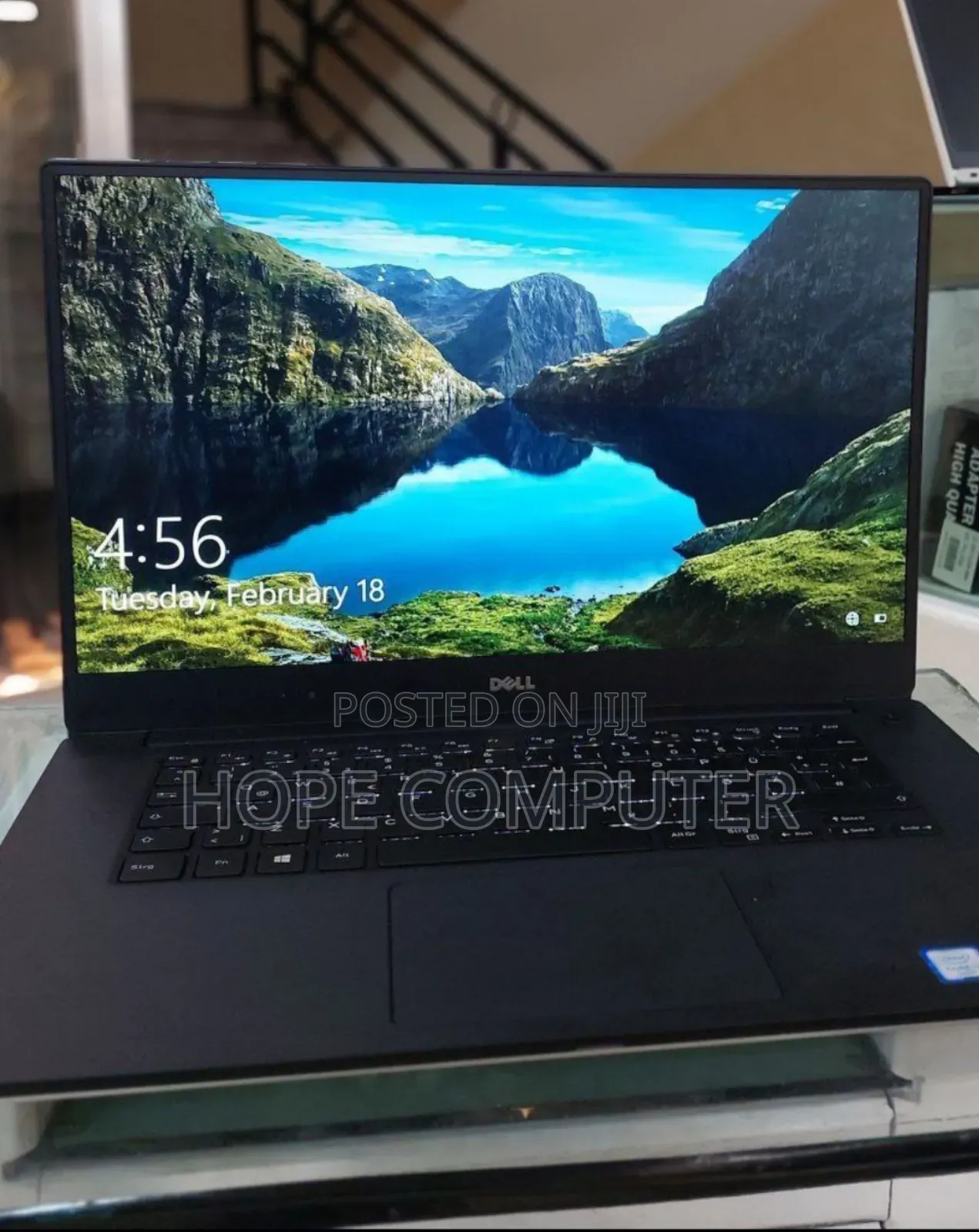 New Laptop Dell Precision 15 3520 16GB Intel Core I7 SSD 512GB