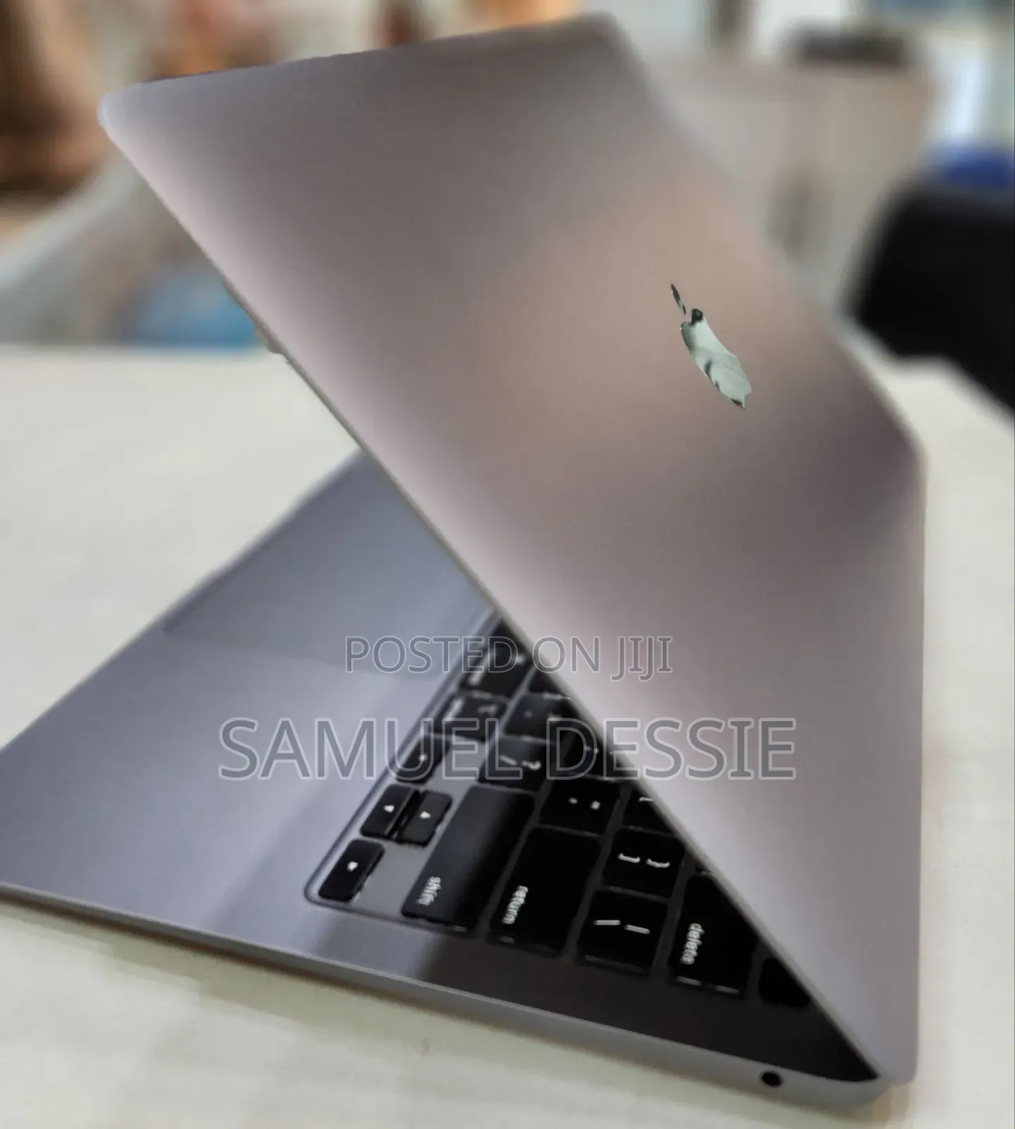 New Laptop Apple MacBook Air 2020 8GB Intel Core I3 SSD 256GB