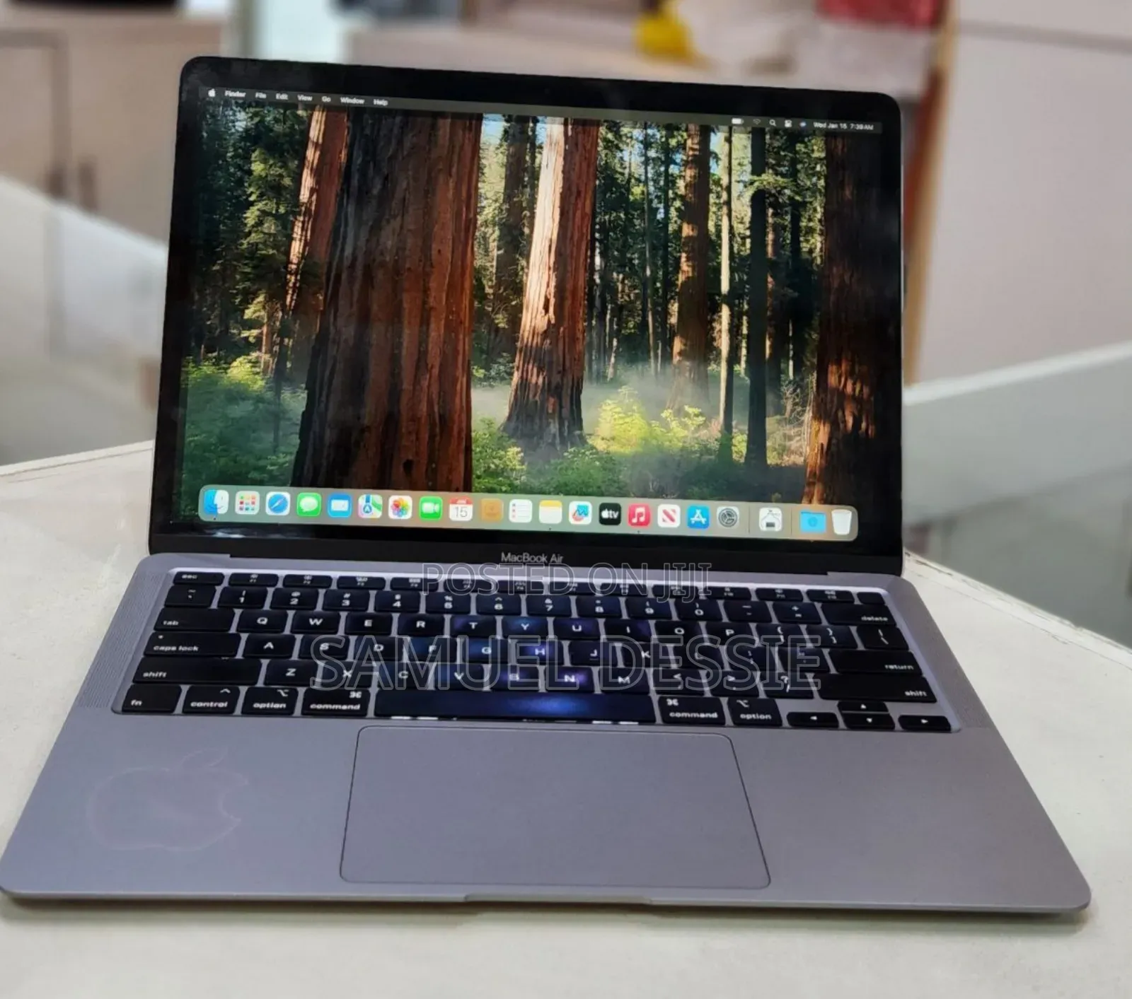 New Laptop Apple MacBook Air 2020 8GB Intel Core I3 SSD 256GB