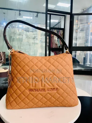 Michael Kors Women's Classic Bag