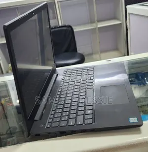 Laptop Lenovo Ideapad 3 8GB Intel Core I5 HDD 1T
