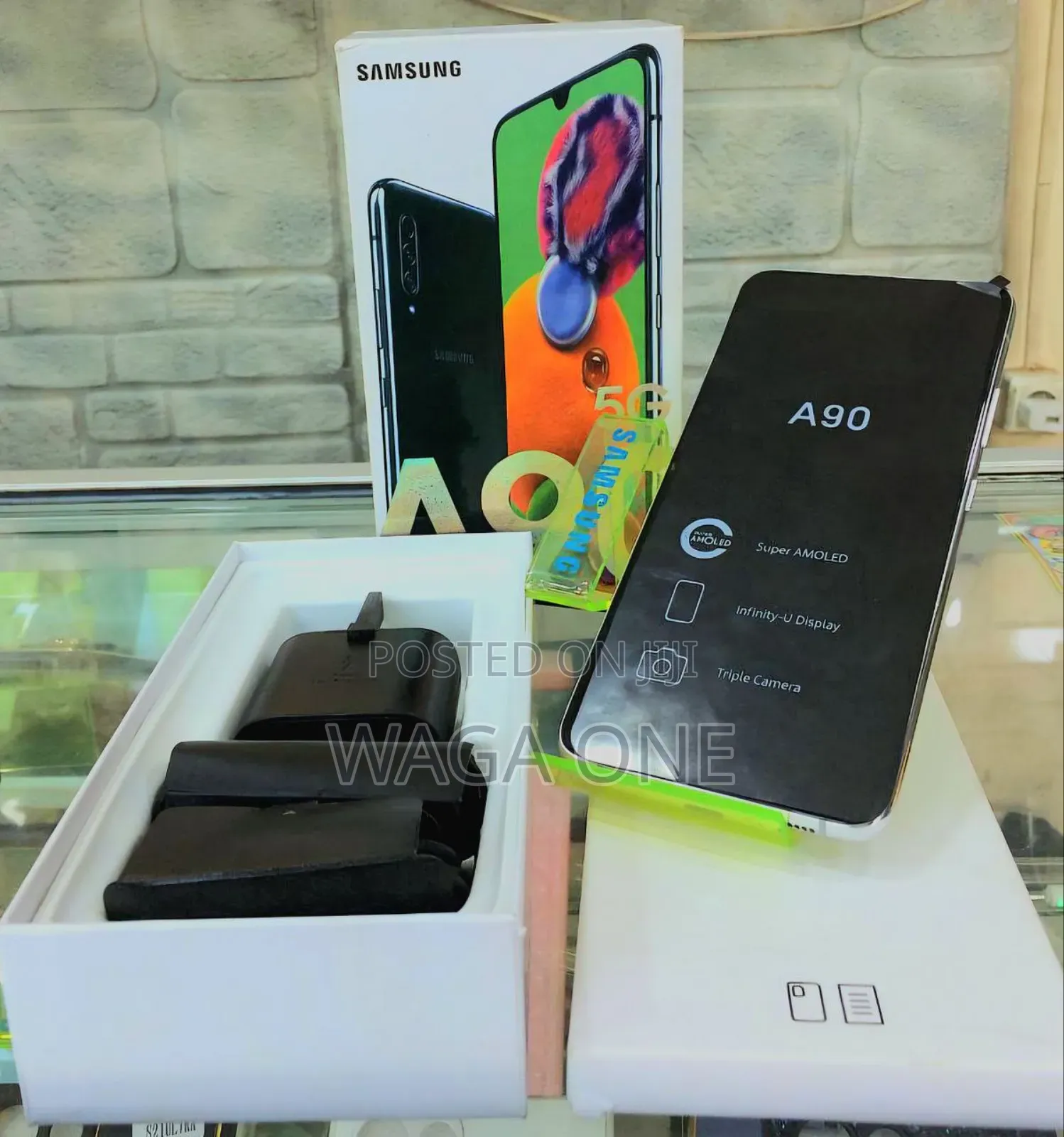 New Samsung Galaxy A90 5G 128 GB White