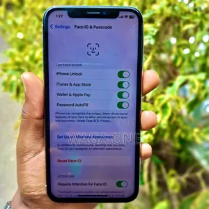 New Apple iPhone X 64 GB White