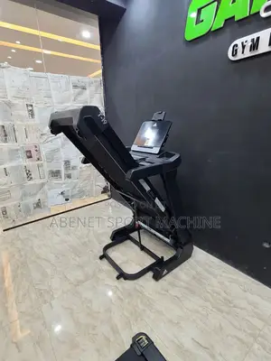 Photo - በቤቶ ስፖርት የሚሰሩበት ዘመናዊ Adidas T19 Treadmill