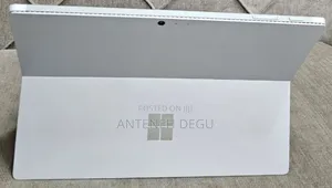 Photo - New Laptop Microsoft Surface Pro 4 8GB Intel Core I7 SSD 256GB