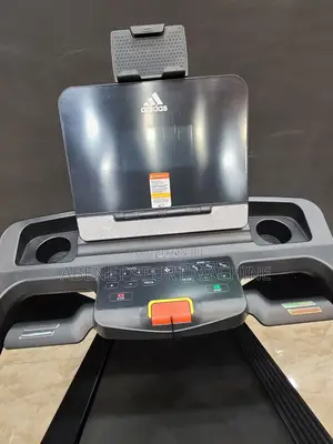 Photo - ዘመናዊ የአዉሮፓ ስታንዳርድ Adidas T19 Treadmill