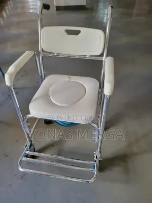 Toilet\Eqmed0comfortable 3 in 1 Multi-Purpose Bathroom Chair