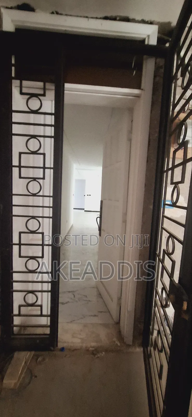 Furnished 3bdrm Condo in Bole Beshale for sale