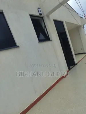 G+6 Luxury Apartiment Forliving or Office Rent