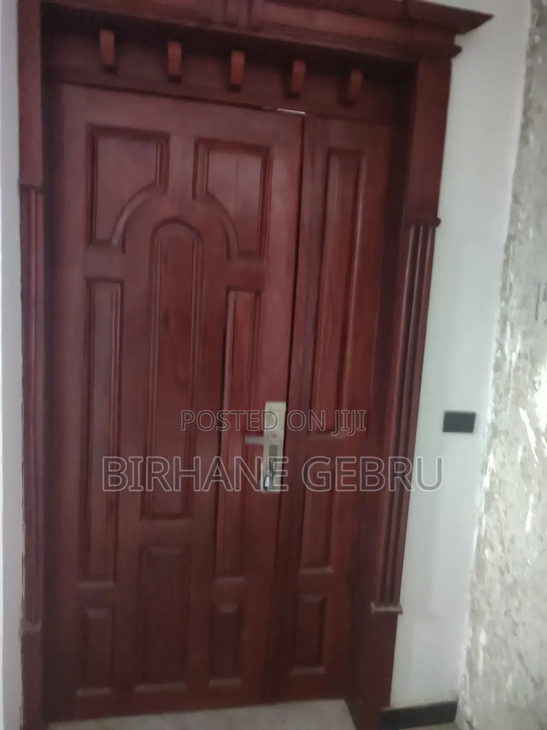 G+6 Luxury Apartiment Forliving or Office Rent