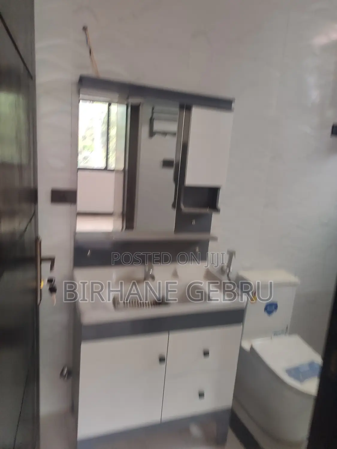 G+6 Luxury Apartiment Forliving or Office Rent