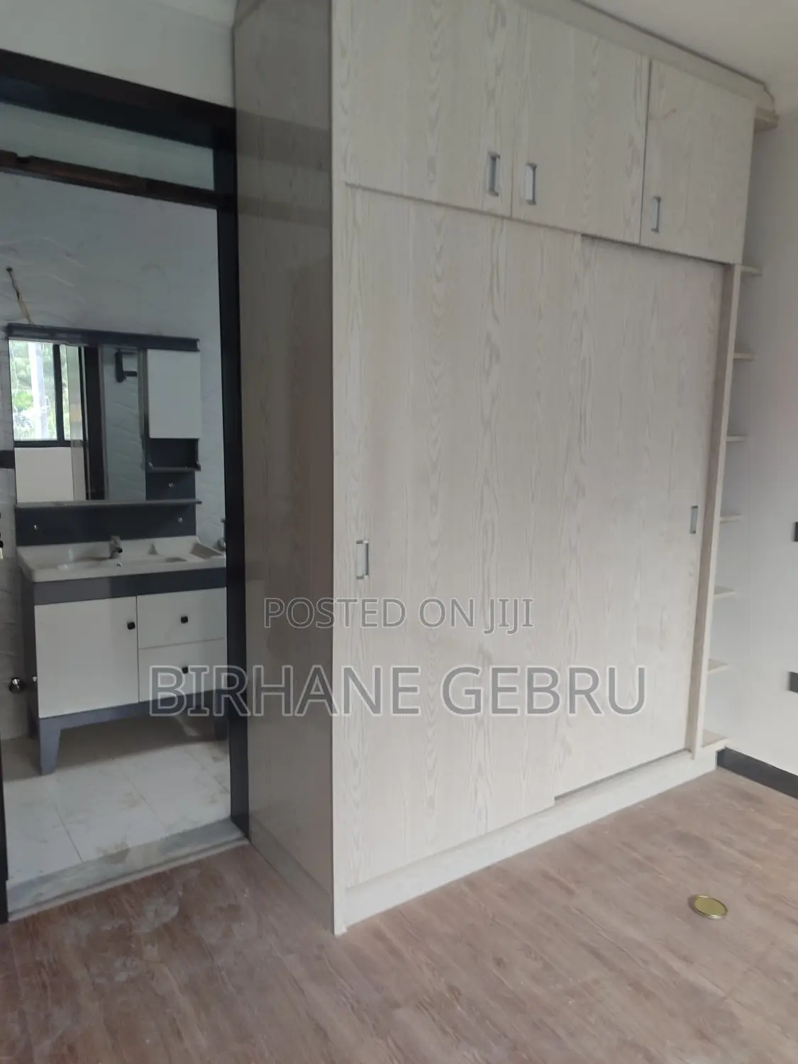 G+6 Luxury Apartiment Forliving or Office Rent