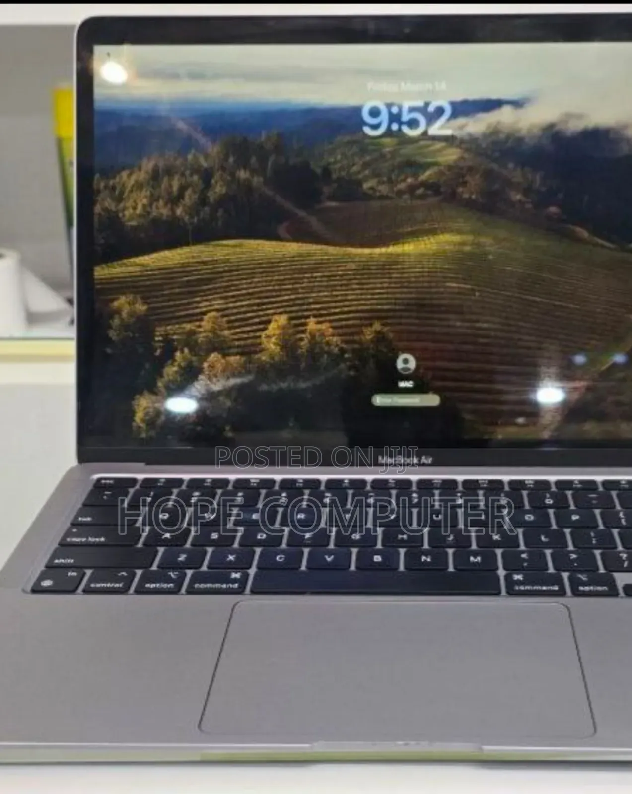 New Laptop Apple MacBook Air 2020 M1 8GB Apple M1 SSD 256GB