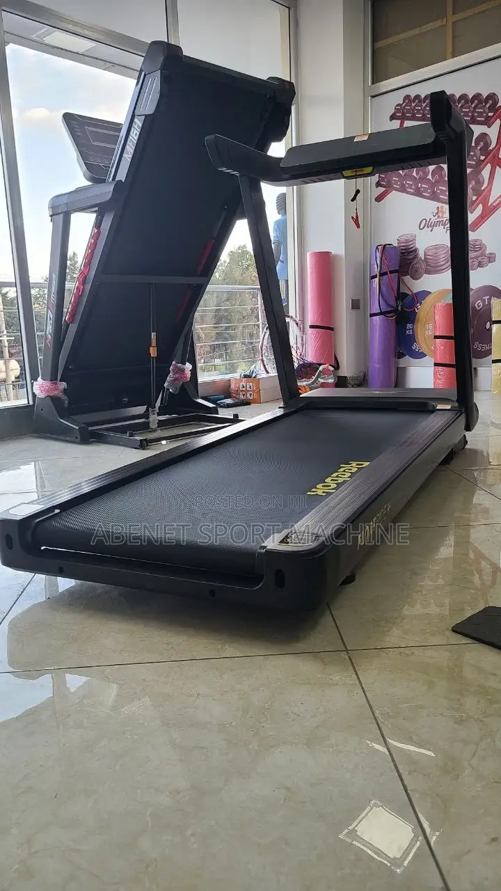 ዘመናዊ Reebok Fr30z Treadmill