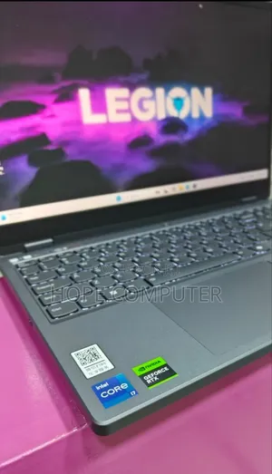 New Laptop Lenovo Legion 7 24GB Intel Core I7 SSD 1T