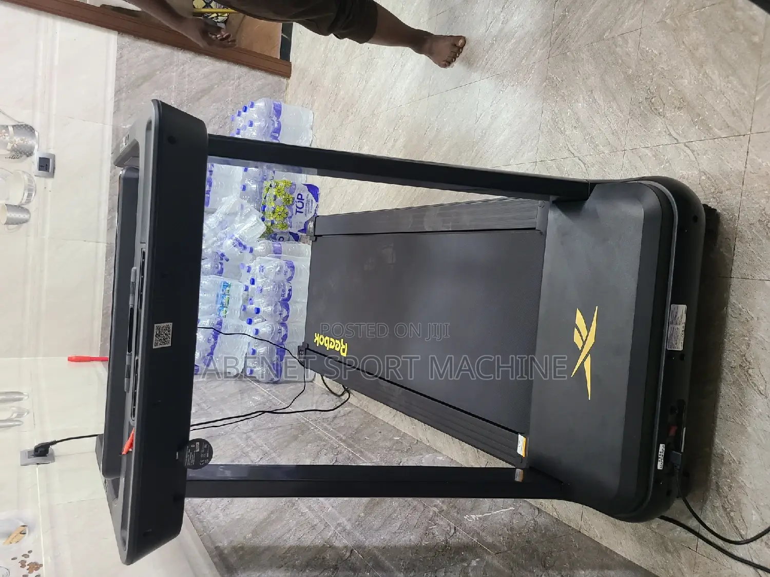 ዘመናዊ የአዉሮፓ ስታንዳርድ Reebok Fr30z የመሮጫ ማሽን