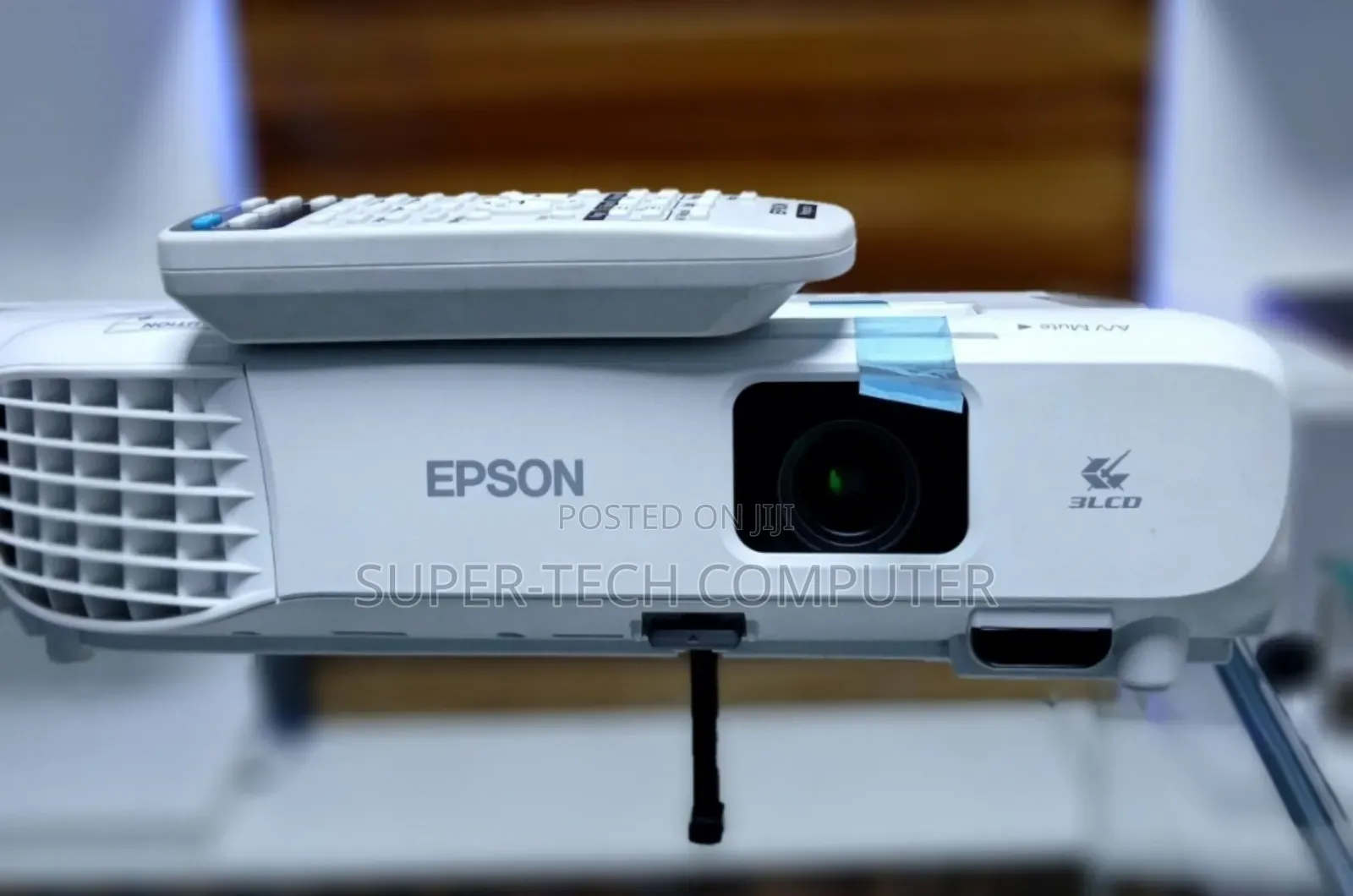 Epson Eb-S05 Have Remote and Bag With Discount