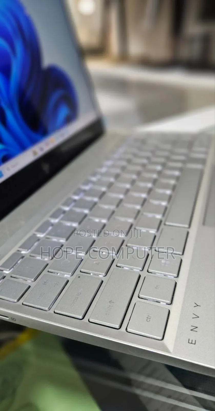 New Laptop HP Envy X360 8GB Intel Core I5 SSD 512GB