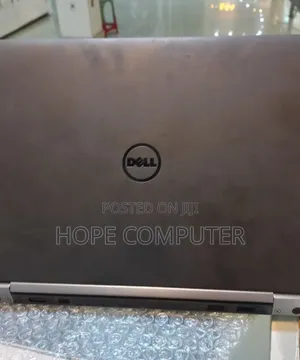 Photo - New Laptop Dell Latitude 5310 8GB Intel Core I7 SSD 256GB