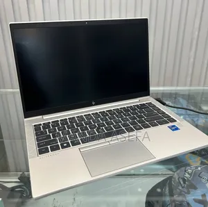 New Laptop HP EliteBook 840 G8 16GB Intel Core I7 SSD 512GB