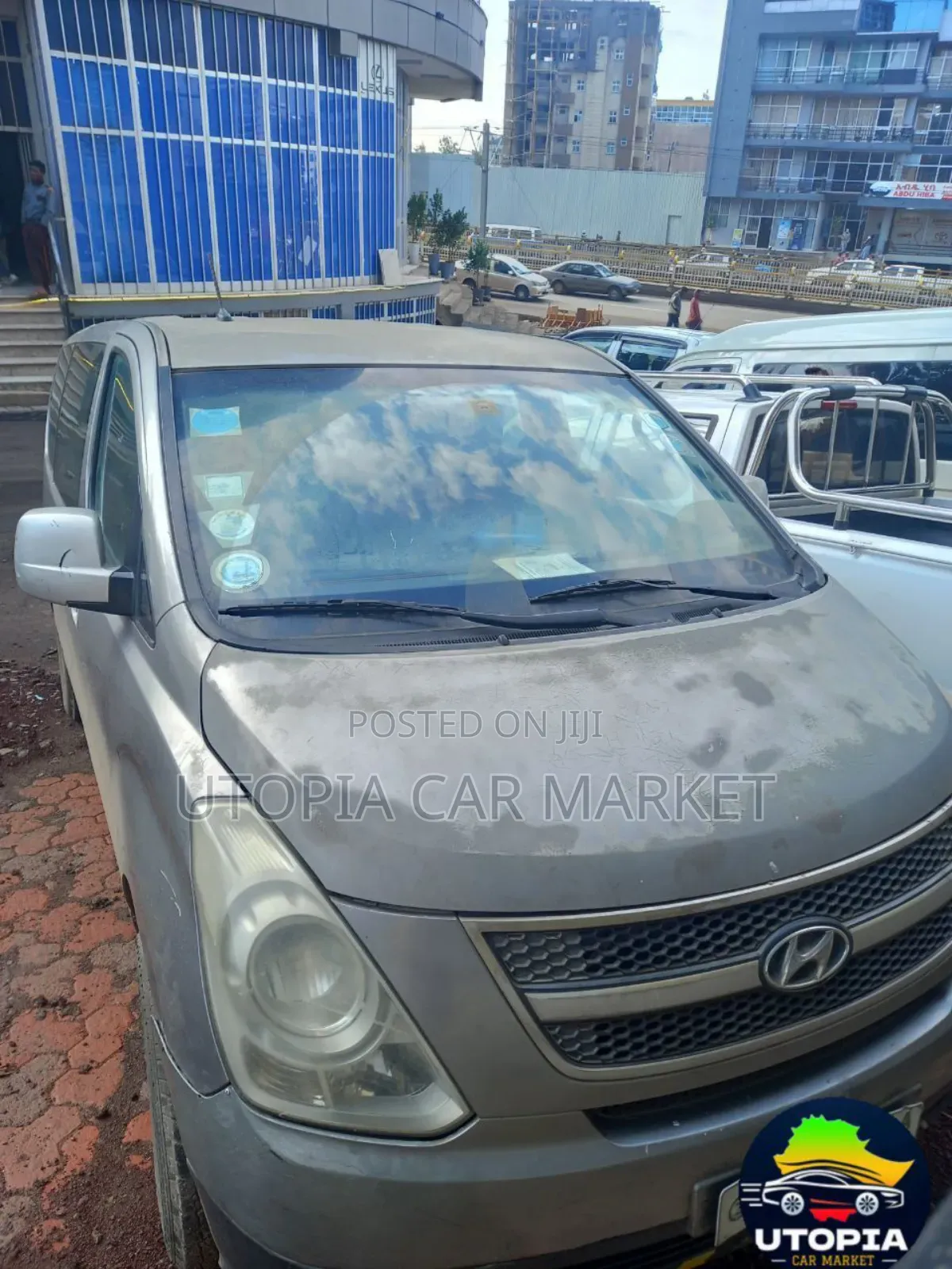 Hyundai H1 2.4 GLS 2012 Gray