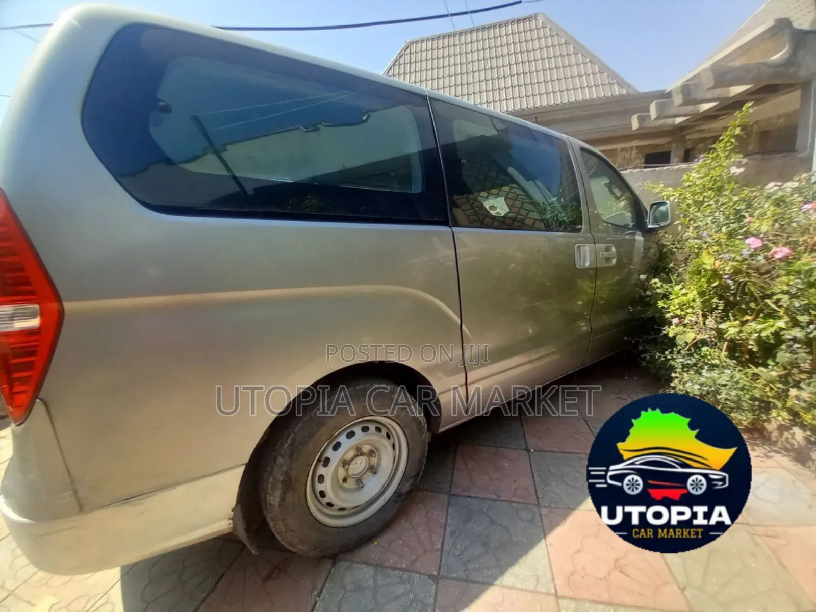 Hyundai H1 2.4 GLS 2012 Gray